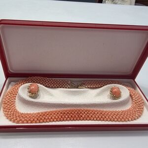 Elegant Coral Gold Choker Necklace with Gold Earring Set